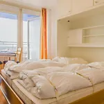 Haus-Sylter-Welle-8-86A-Ob